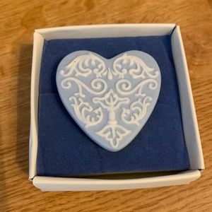 Wedgewood Blue and White Heart-Shaped Brooch